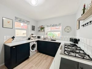 Photo 7- click for photo gallery